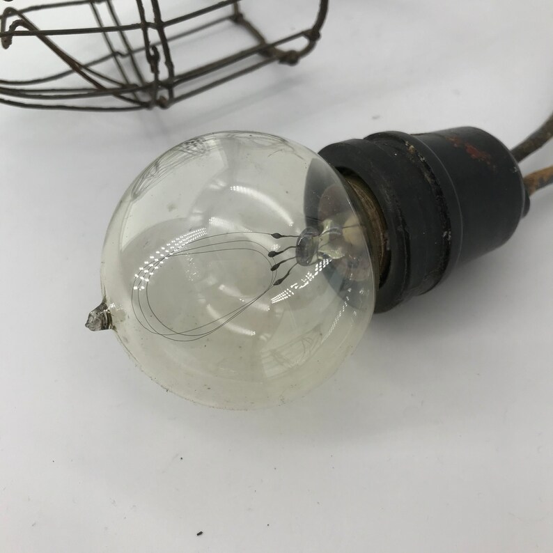 Antique Edison Light Bulb Safety Wire Cage 'Rat Trap' Rare Early Electric Lightbulb Mine Basement Vintage Industrial Gas Tip Loop Filament image 3