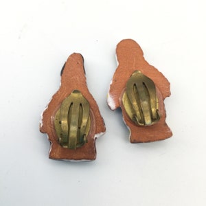 Eskimo earrings vintage clip on pair ceramic image 6