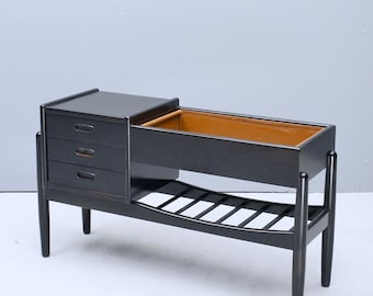 Rare Danish Arne Vodder for Vinde Mobelfabrik Model No.36 Teak Planter Painted Black Vintage Mid-Century Modern