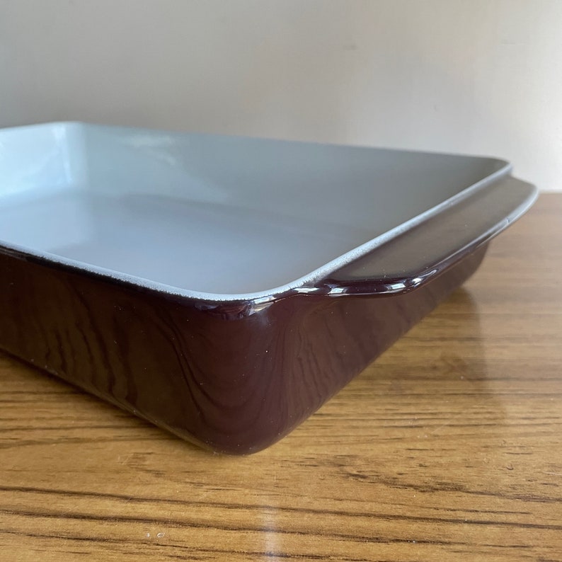 1970s Copco Brown Casserole Pan Dish Michael Lax Chocolate Iron Enamelware Large Danish Design Vintage Mid-Century New Old Stock Unused image 10