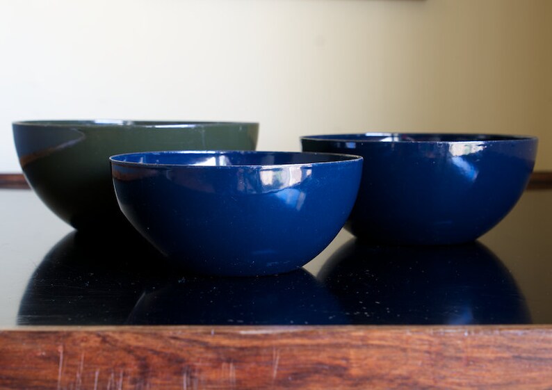 Set of Four Vintage Mid-Century Kaj Franck Arabia Enamel Bowls Scandinavian Krenit Arabia Danish Swedish