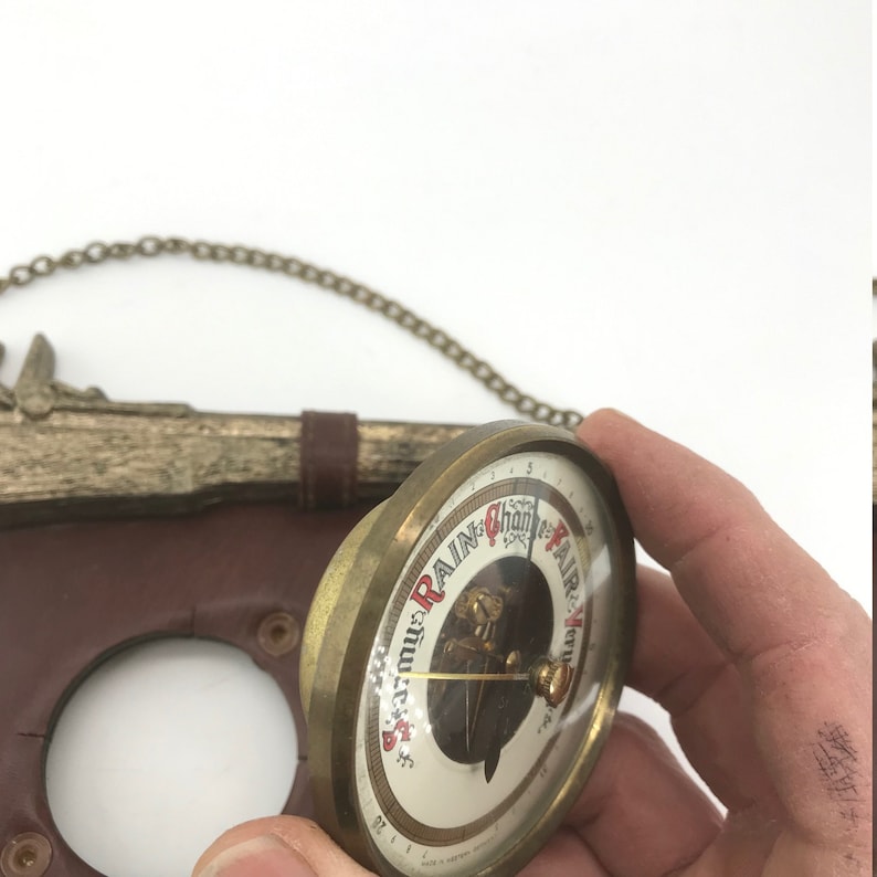 Mid-Century Colonial Revival Flint Pistol Gun Barometer Weather Station Wall Art Hanging Vintage Retro Kitchen image 7