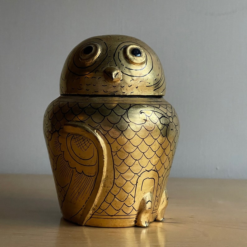 Vintage Gold Owl Cannister Egyptian Revival Style Pharaohs Urn Gold Leaf Painted Container Jar image 2