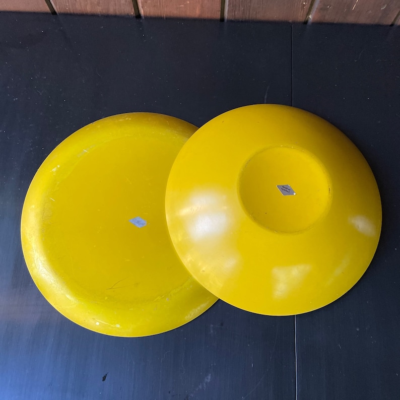 Pair of Non-Matching Emalox Platter Bowl Vintage Mid-Century Scandinavian Design image 7