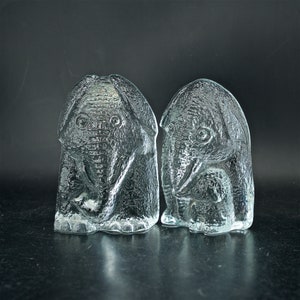 1970s Blenko Elephant Family Pop Mom Baby Crystal Glass Bookends Vintage Mid-Century 1970s Mod Decor Bookshelf Desk Accessory Paperweight image 5