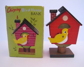 Vintage Wooden Novelty "Chirping Bird House" Coin Money Bank (Japan) 1950