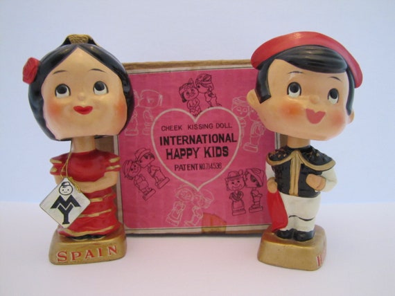 Vintage International Happy Kids Cheek Kissing Spanish Dolls