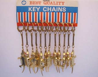 Vintage Lot Of 12 Tin Novelty Articulated crocodile keychain With Display Header (Hong Kong) 1960