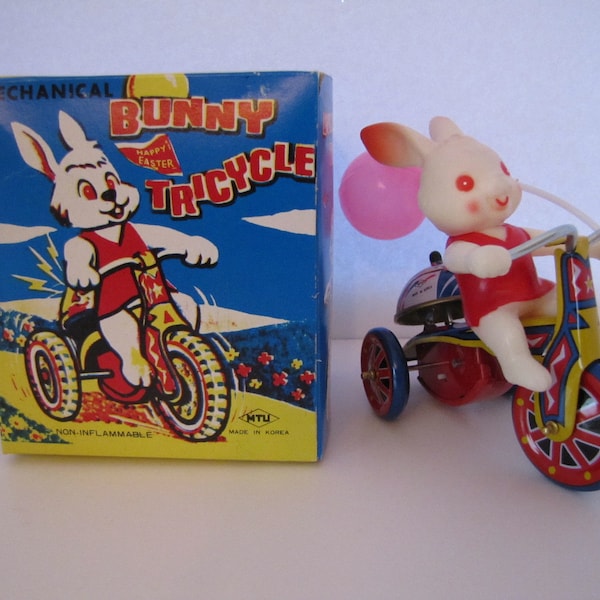 Vintage Wind Up Bunny Tricycle Tin Toy (Korea) MTU