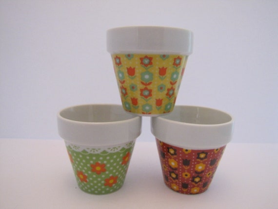 Vintage Set of 3 Ceramic Mini Decorated Planter Pots (japan