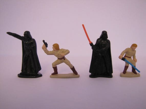 mini star wars figure