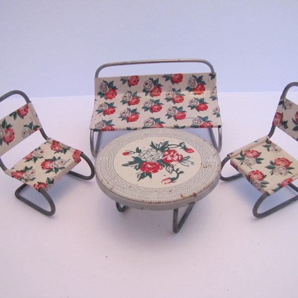 Vintage Tin Four Piece Outdoor Furniture Set For A Doll house (Japan) 1950