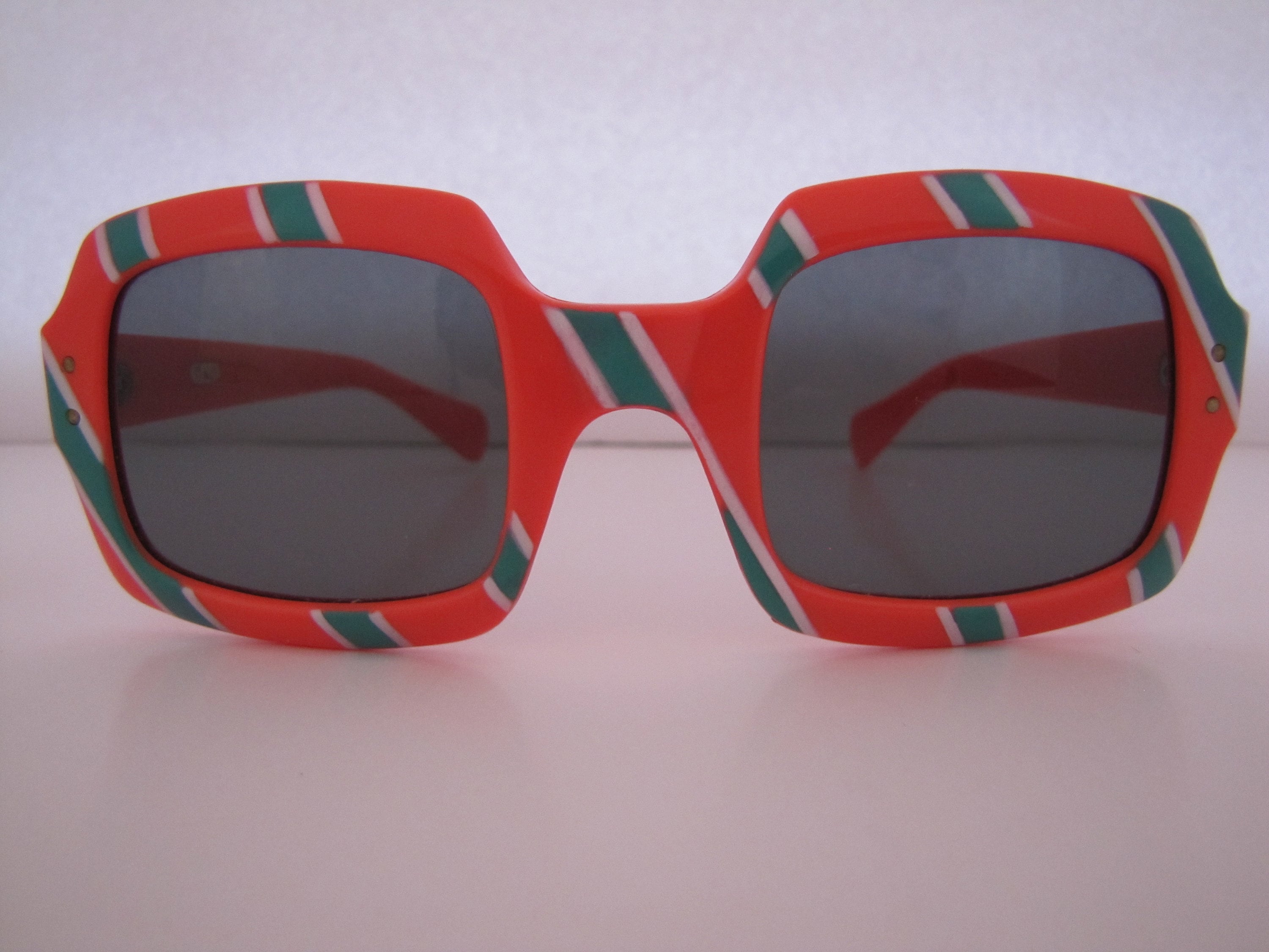 Vintage 1960 MOD Italian Square Sunglasses 85OWG/S - Etsy