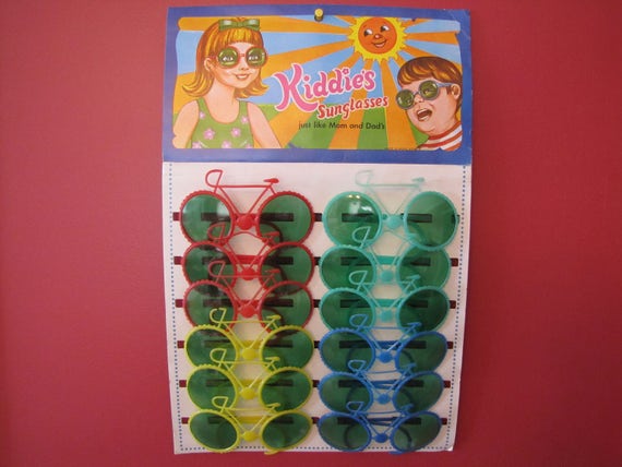 Vintage Novelty Dime Store Kiddies Sunglass Displ… - image 1