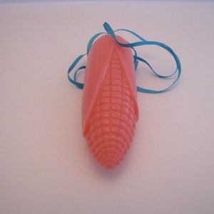 Vintage Plastic Novelty Maize corn Harmonica Shanghai, China 1960 image 5