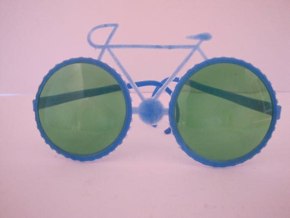 Vintage Novelty Dime Store Kiddies Sunglass Displ… - image 3