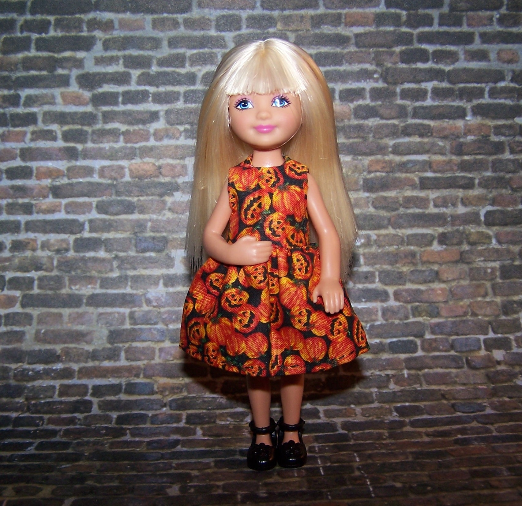 halloween chelsea doll