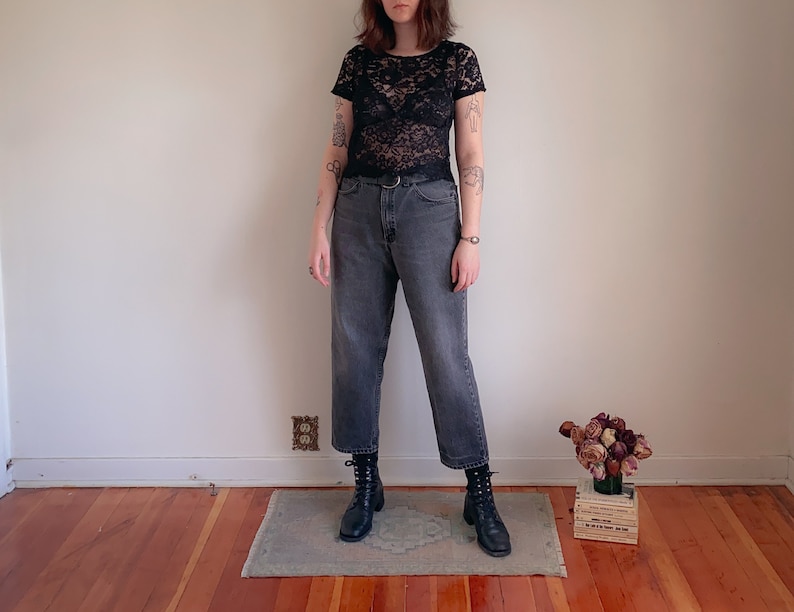 Arizona High Waisted Tapered Leg 90s Mom Jeans Made in USA 34 Waist 90s Perfectly Faded Black Jeans