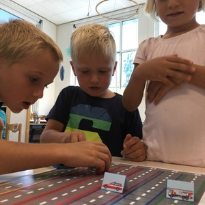 Six kindergarten games, firefighters theme image 6