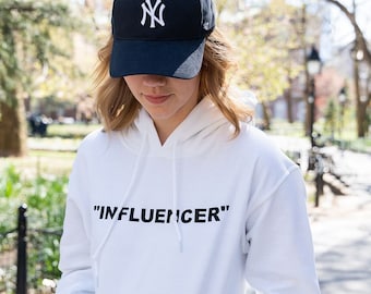 Influencer Hoodie in White
