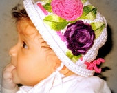 Chapeau crocheté bébé/fille « Roses de l'été »