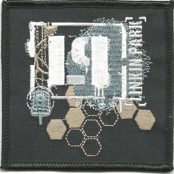 LINKIN PARK honeycomb - VINTAGE embroidered patch - very rare - mint condition brand new -  Chester Bennington