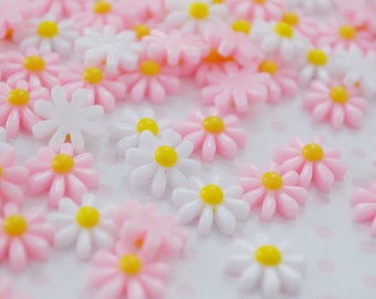 13mm Kawaii Pastel Pink and White Daisy Flower Resin Flatback Decoden Cabochons - set of 10