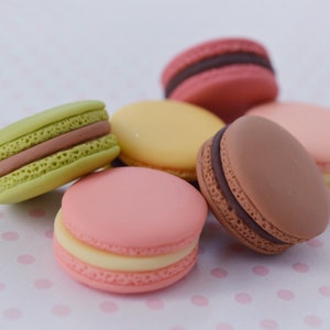 25mm Kawaii Muted Pastel Classic Macaron Sweet Decoden Cabochon - 5 piece set