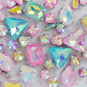 Mix Shape and Color Opalescent Emerald Heart Teardrop Diamond Sew On Flatback Glass Rhinestone Cabochons Ab Jelly Iridescent Gem - set of 25
