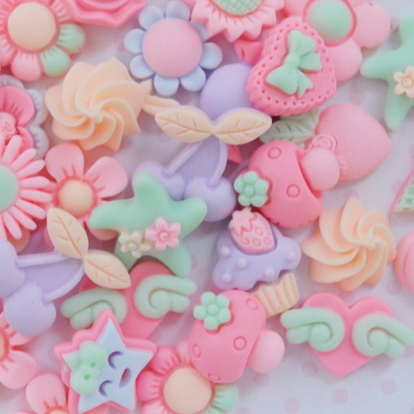 17mm-23mm Kawaii Pastel Flatback Cabochons Pink and Green Flower Heart Icing Food Sweet Decoden Cabochon - 10 piece set