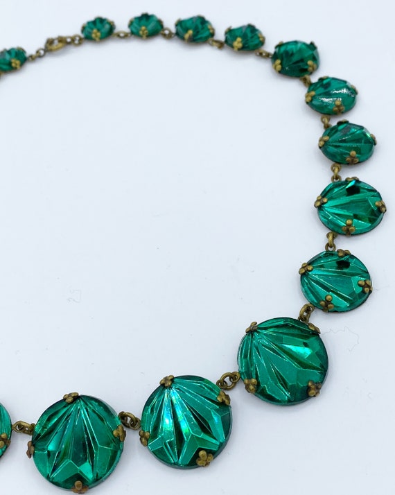 Art Deco Green Vauxhall Glass Graduated Necklace … - image 7