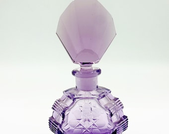 Flacon de parfum vintage en verre tchèque violet