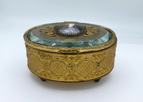 Antique French Footed Ormolu Jewelry Box Portrait… - image 2