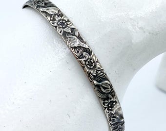 Vintage Felch Co/Danecraft Sterling Bangle Bracelet w/ Floral Design Sunflowers Sunflower