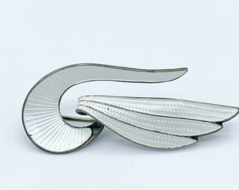 Aksel Holmsen Signed NORWAY Sterling Silver & White Enamel Daisy