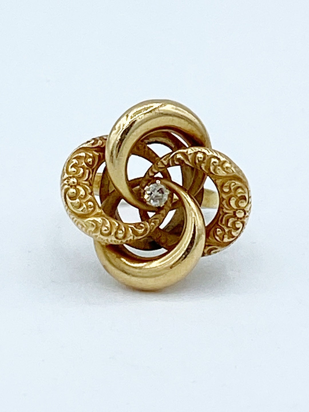 Charming 14k & Diamond Embossed Victorian Love Knot Ring Sz