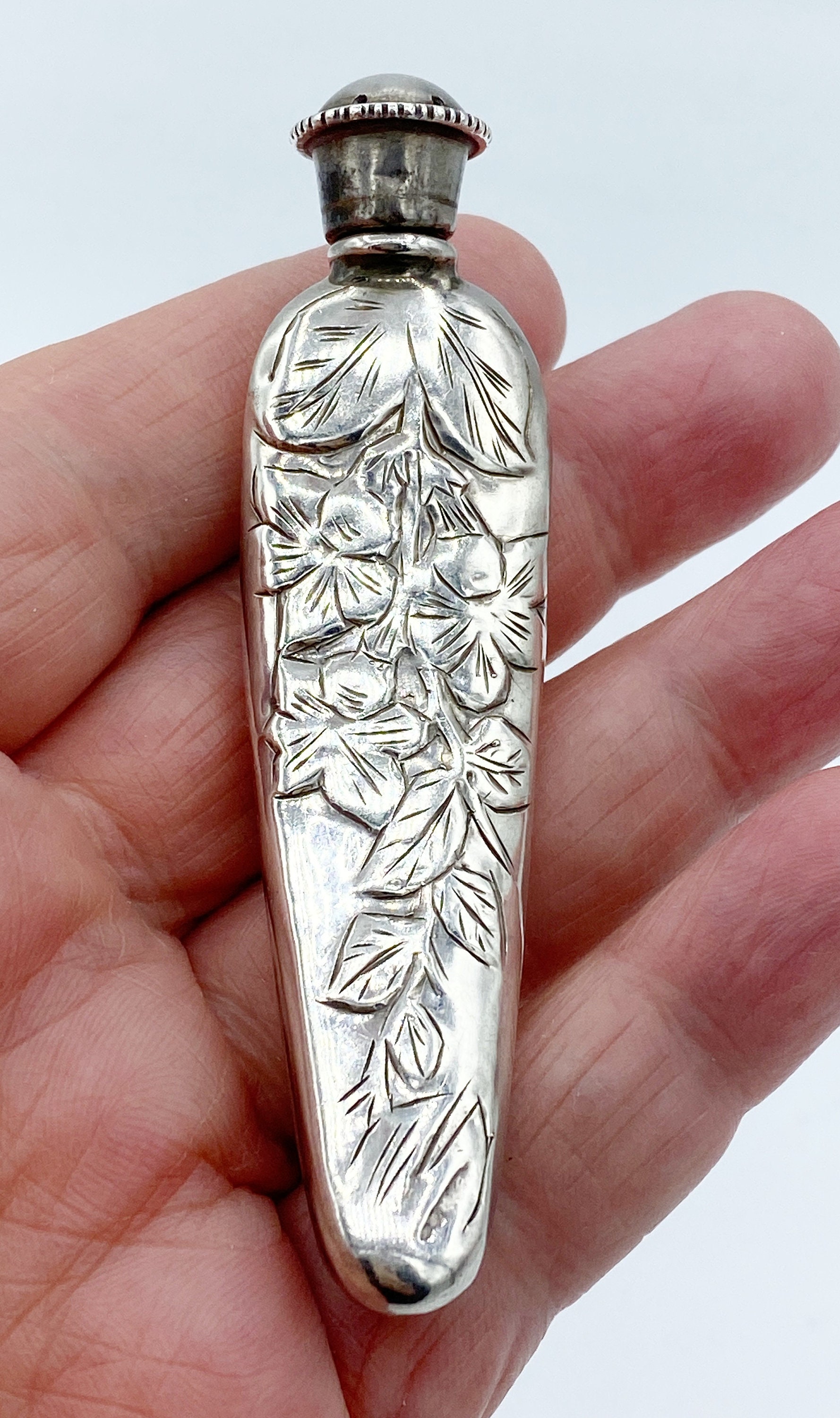 Antique 1800s Sterling Silver Scent Bottle W/ Leafy Floral Motif