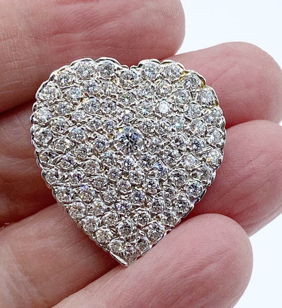 Gorgeous Glittering Vintage 18k Pave Diamond Hear… - image 8