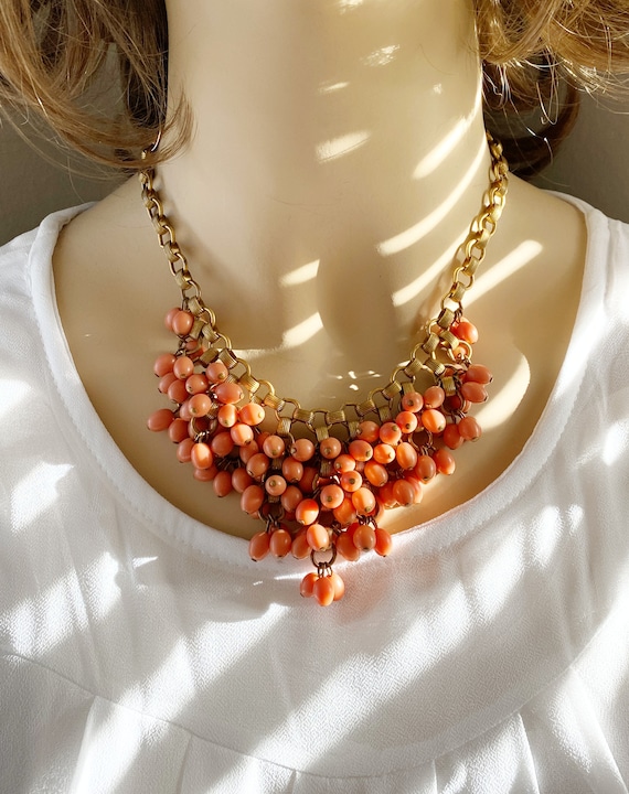 Vintage 1930s Lush Salmon-Colored Celluloid Beade… - image 6