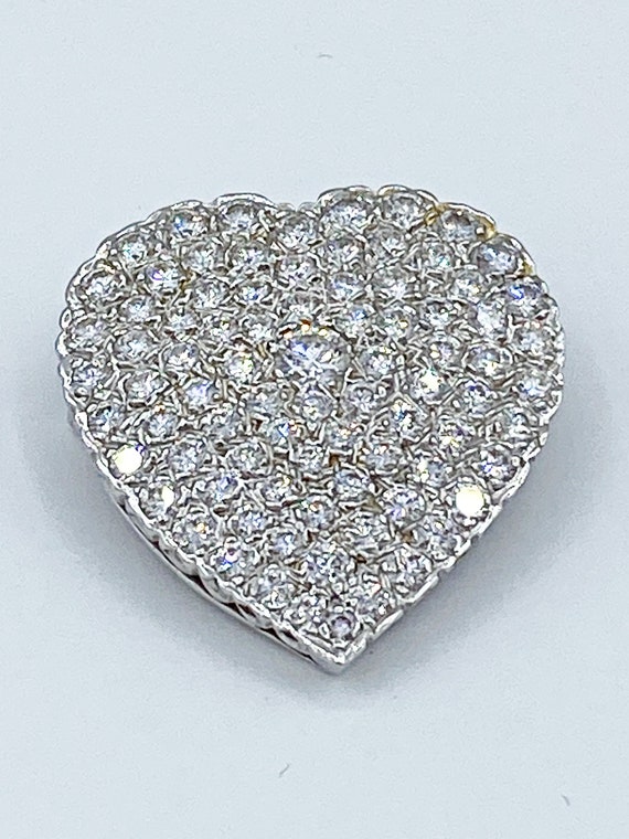 Gorgeous Glittering Vintage 18k Pave Diamond Hear… - image 2