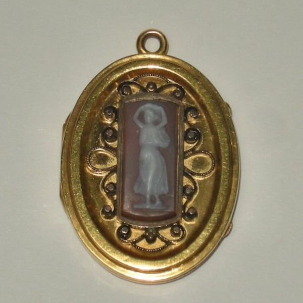 14k VICTORIAN Carved Agate CAMEO Full Body Dancing GODDESS Muse Locket Pendant