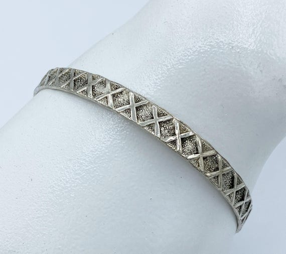 Dropdead Fabulous Native American Navajo Gaspeite Sterling Silver Bracelet Cuff Dropdead Fabulous Native American Navajo Gaspeite Sterling Silver Bracelet Cuff