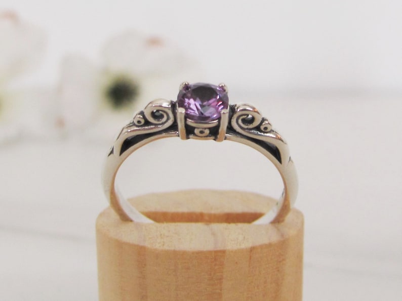 Alexandrite Ring, Sterling Silver Scroll Ring, Color Change Stone for June Birthstone Gift 