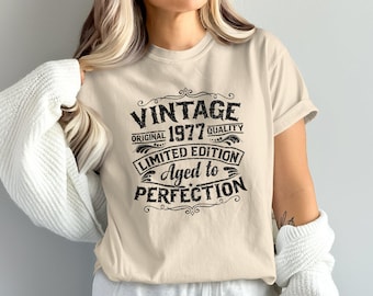Vintage 1977 T-shirt: Åldrad till perfektion, 45-årsdagspresent