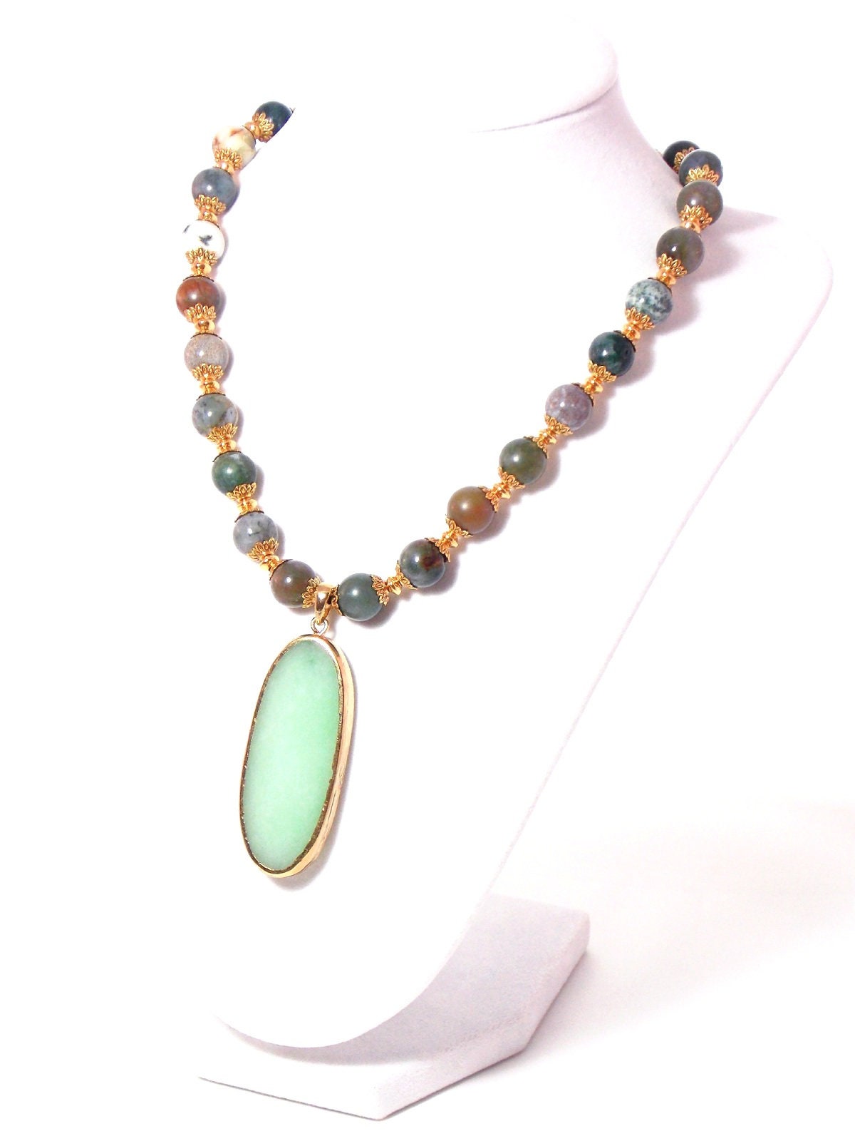 Green Stone Necklace. Green Pendant Necklace. Jasper