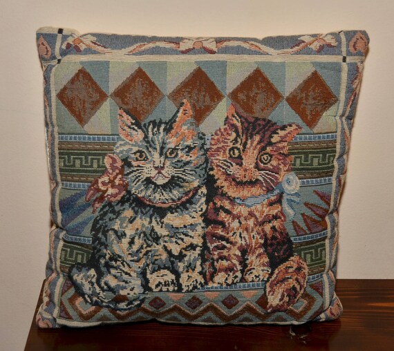 Vintage Cat Needlepoint Pillow Kitten Cushion Off White Etsy