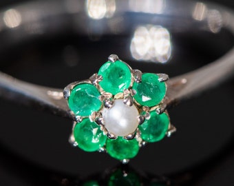 925 Sterling Silver Pearl & Natural Emerald Ring, Womens Gemstone Cluster Ring, Cultured Pearl Ring