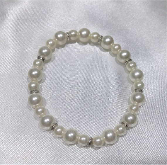 Stretchable Pearl Bracelet faux Pearls with silve… - image 3