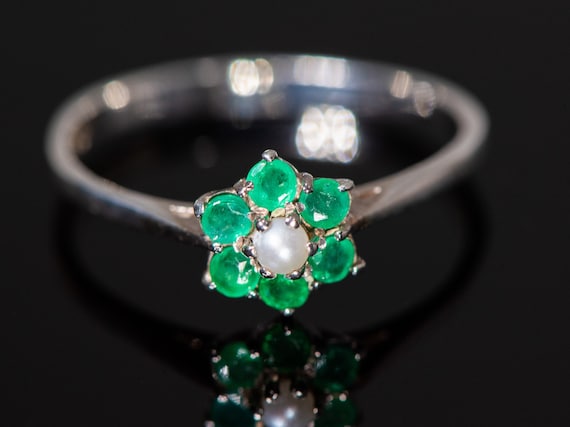 925 Sterling Silver Pearl & Natural Emerald Ring,… - image 1