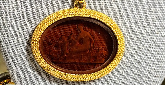 Carnelian Glass Reverse Intaglio Gold Pendant, Re… - image 2